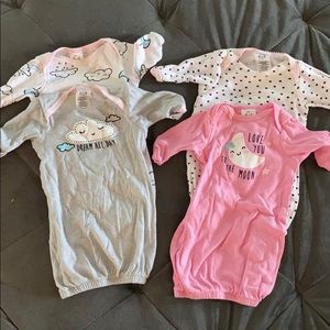 Set of 4 baby girl sleep gowns - size preemie